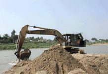 TP.HCM: Cát xây dựng tăng giá đột biến