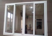 Thi công lắp đặt cửa nhôm kính giá rẻ tại Huyện Hóc Môn TpHCM