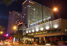 TP.HCM: Kêu gọi chủ đầu tư tự giác tháo dỡ công trình vi phạm tại Riverside Palace chủ đầu tư